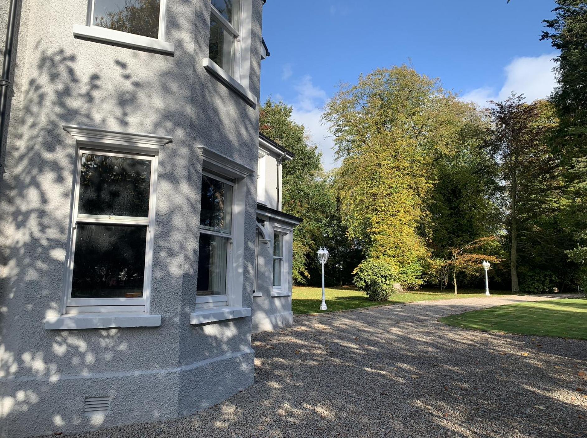 Luxury Accommodation In County Antrim With Riverside Hot Tub Kells Eksteriør billede