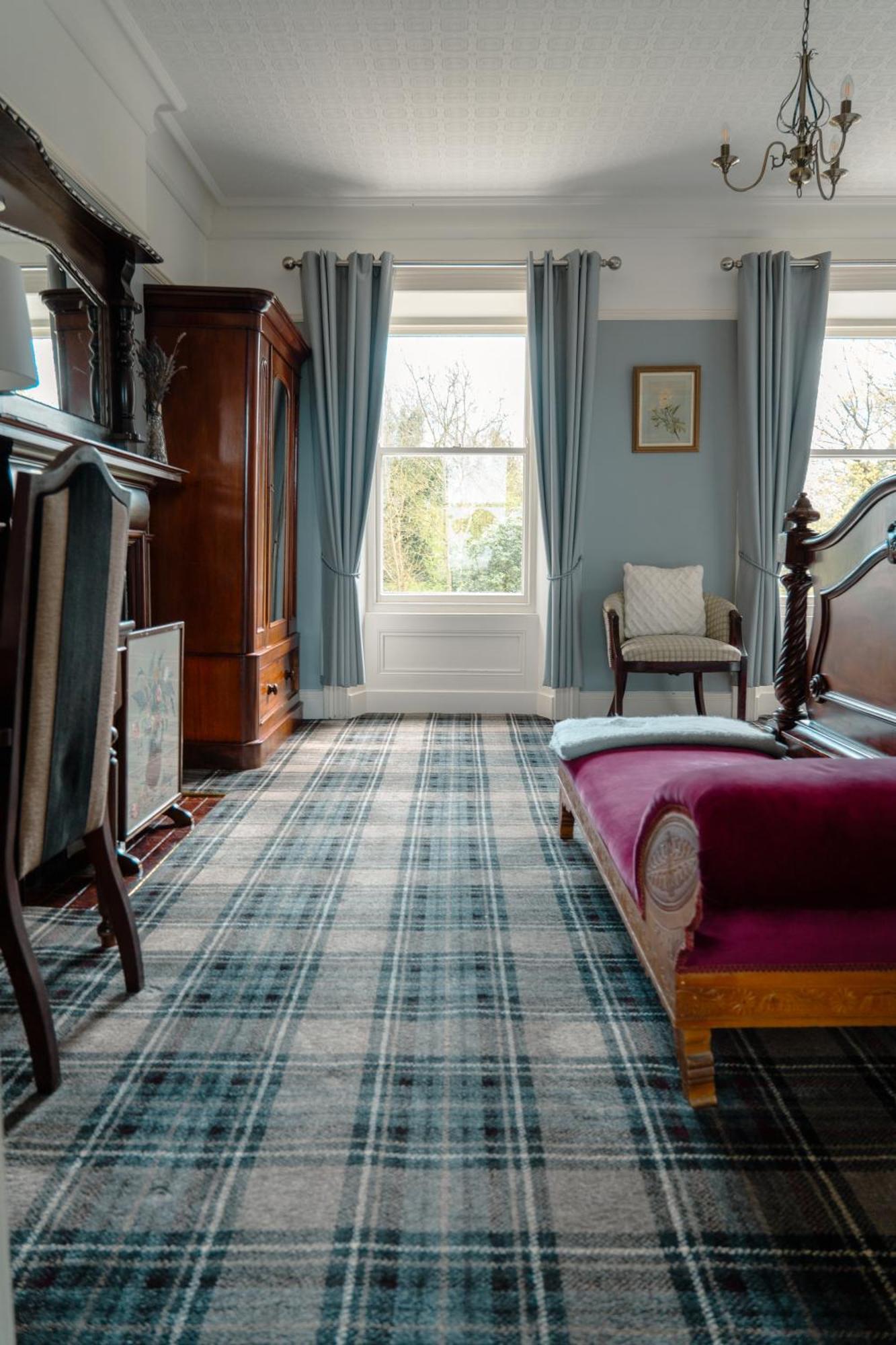 Luxury Accommodation In County Antrim With Riverside Hot Tub Kells Eksteriør billede